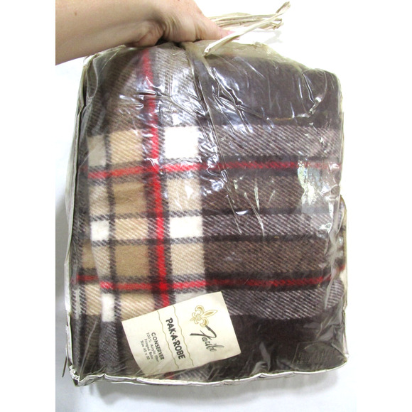 VTG Faribo Pak A Robe Brown & Red Plaid Wool Fringe Blanket 45" x 50" - Picture 1 of 7